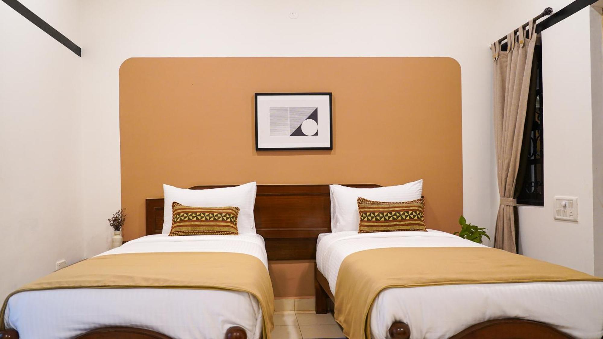 Olive Hotel Alidia Beach Resort By Embassy Group Baga Exterior photo