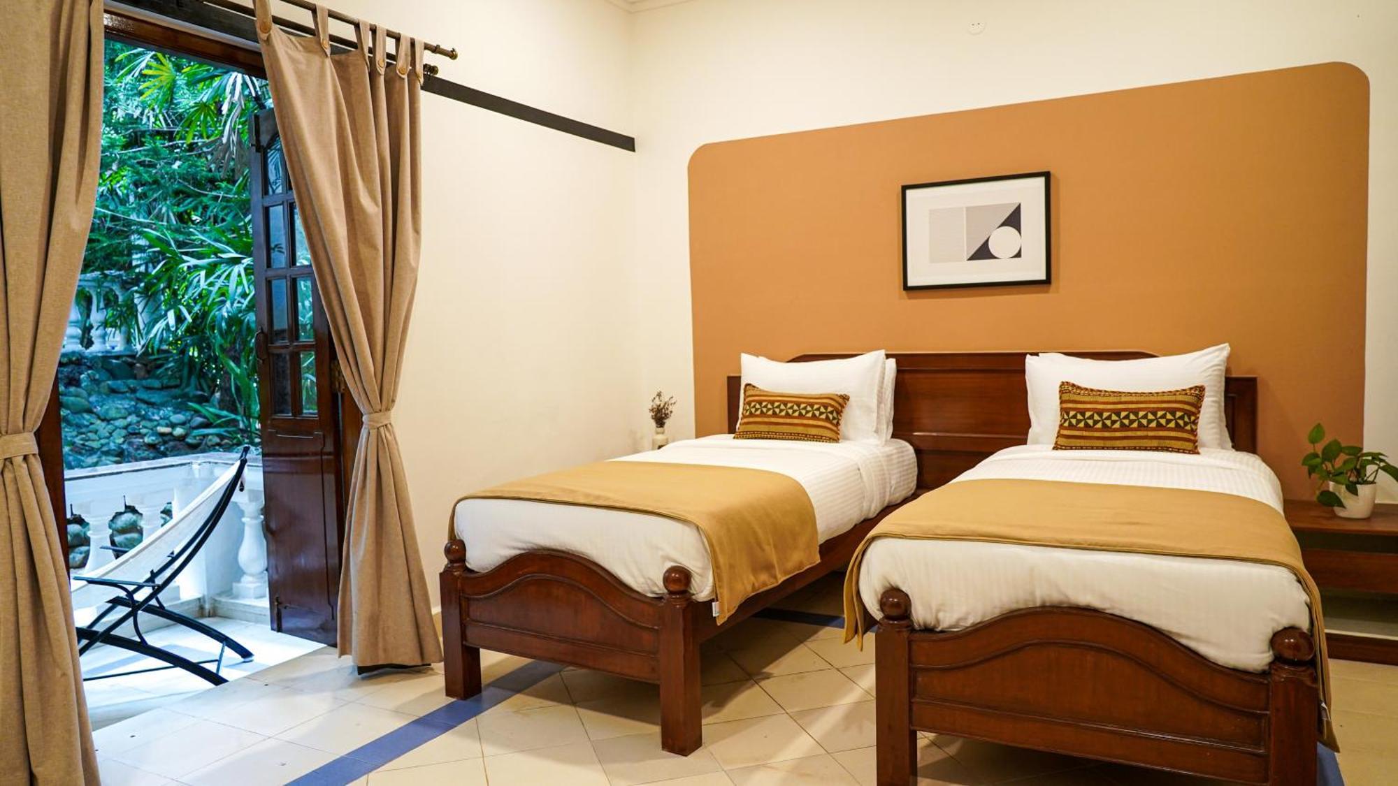 Olive Hotel Alidia Beach Resort By Embassy Group Baga Exterior photo