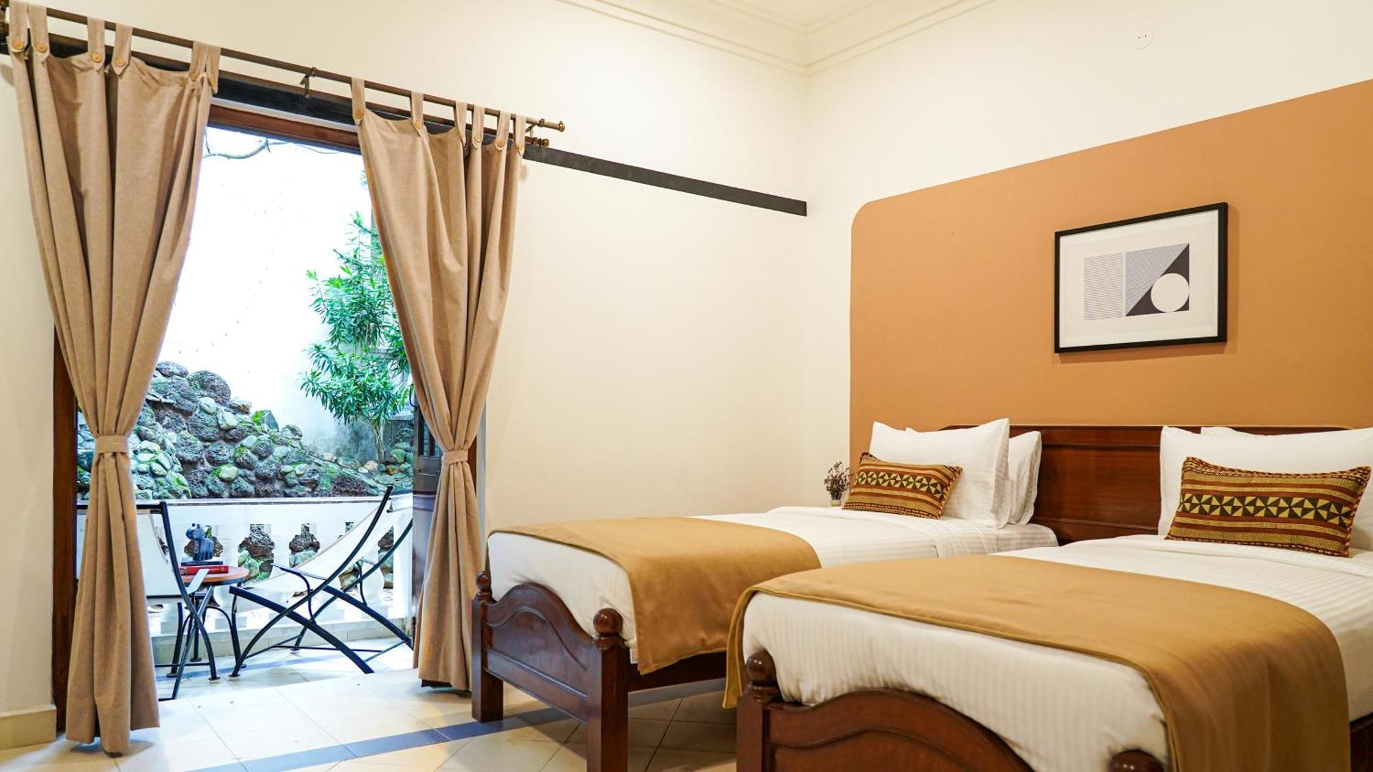 Olive Hotel Alidia Beach Resort By Embassy Group Baga Exterior photo